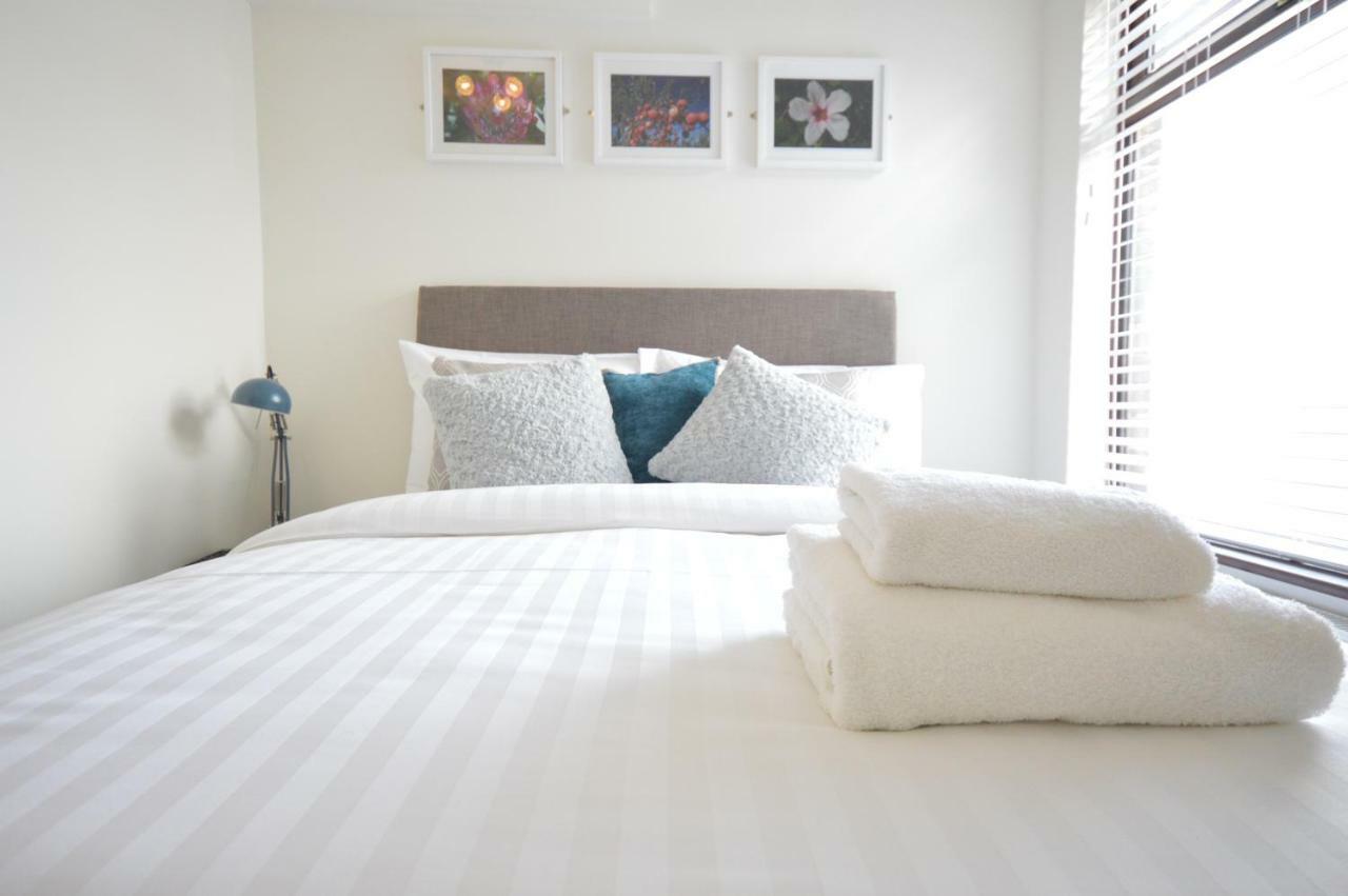 Apartment Lexicon House - 4 Bedrooms 3 Bathrooms *